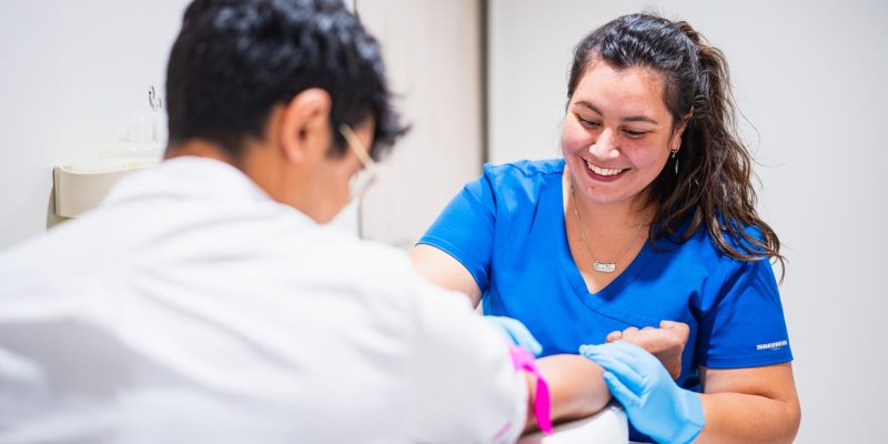 Exámenes médicos para controlar tu salud durante el verano en Andes Salud Talca.